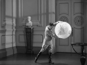 The Great Dictator - Charlie Chaplin as Adenoid Hynkel, famous globe dance