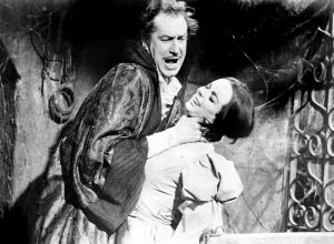 Vincent Price choking Barbara Steele in The Pit and the Pendulum