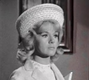 Connie Stevens in Two on a Guillotine