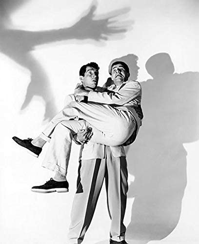 Publicity photo of Dean Martin and Jerry Lewis in "Scared Stiff"