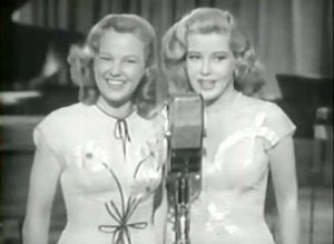The two sisters (June Allyson, Gloria DeHaven) in "Two Girls and a Sailor"