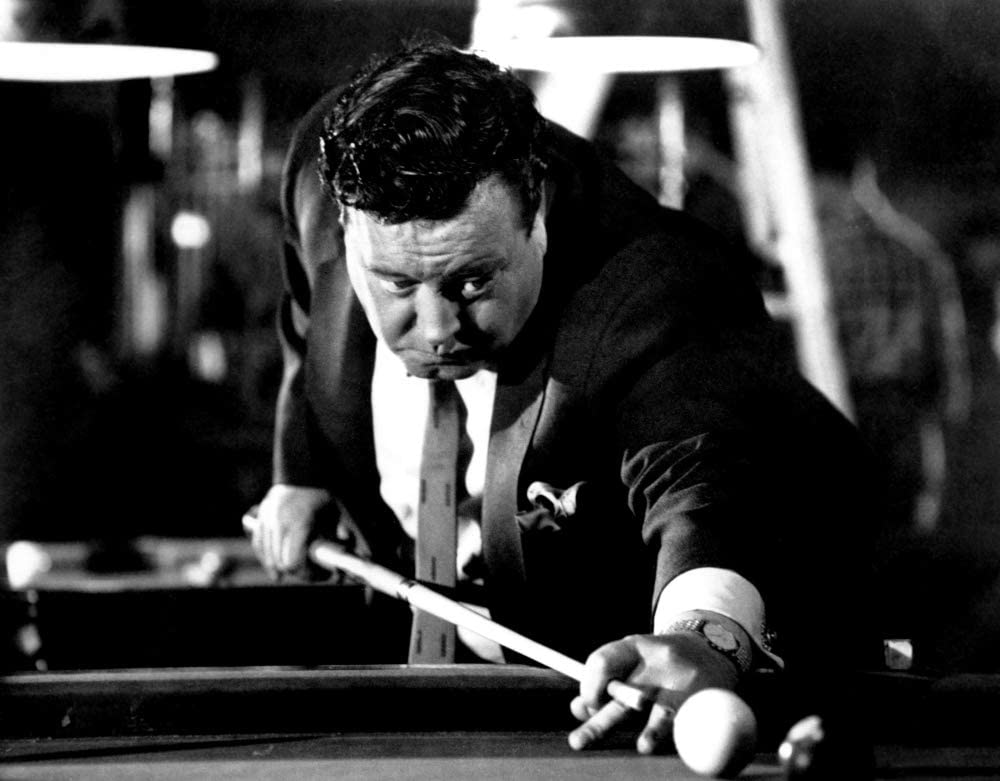 Minnesota Fats (Jackie Gleason) shooting pool in "The Hustler"