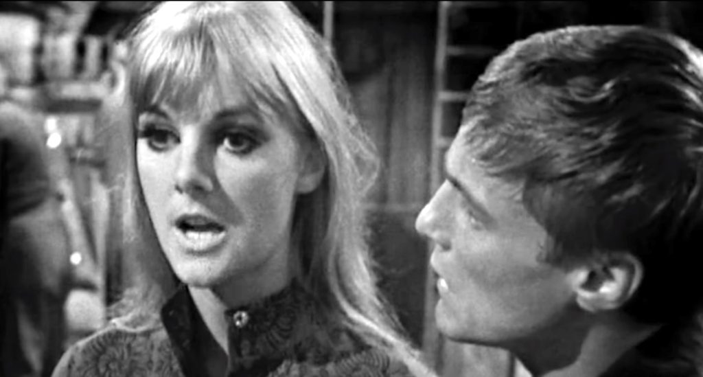 Polly and Ben in "The War Machine"