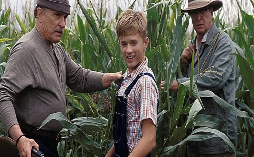 Walter, with his great uncles Hubb and Garth in their cornfield in "Second Hand Lions"
