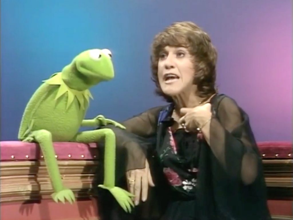 The Muppet Show season 1 - Ruth Buzzi and Kermit the Frog