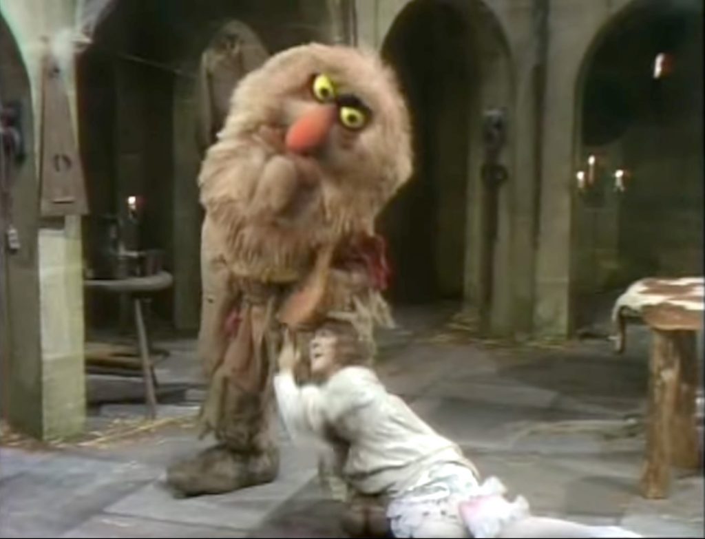 Ruth Buzzi and Sweetums perform "You''re Just Too Good to be True" on The Muppet Show