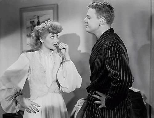 Lucille Ball teasing her "husband" Van Johnson in "Easy to Wed"
