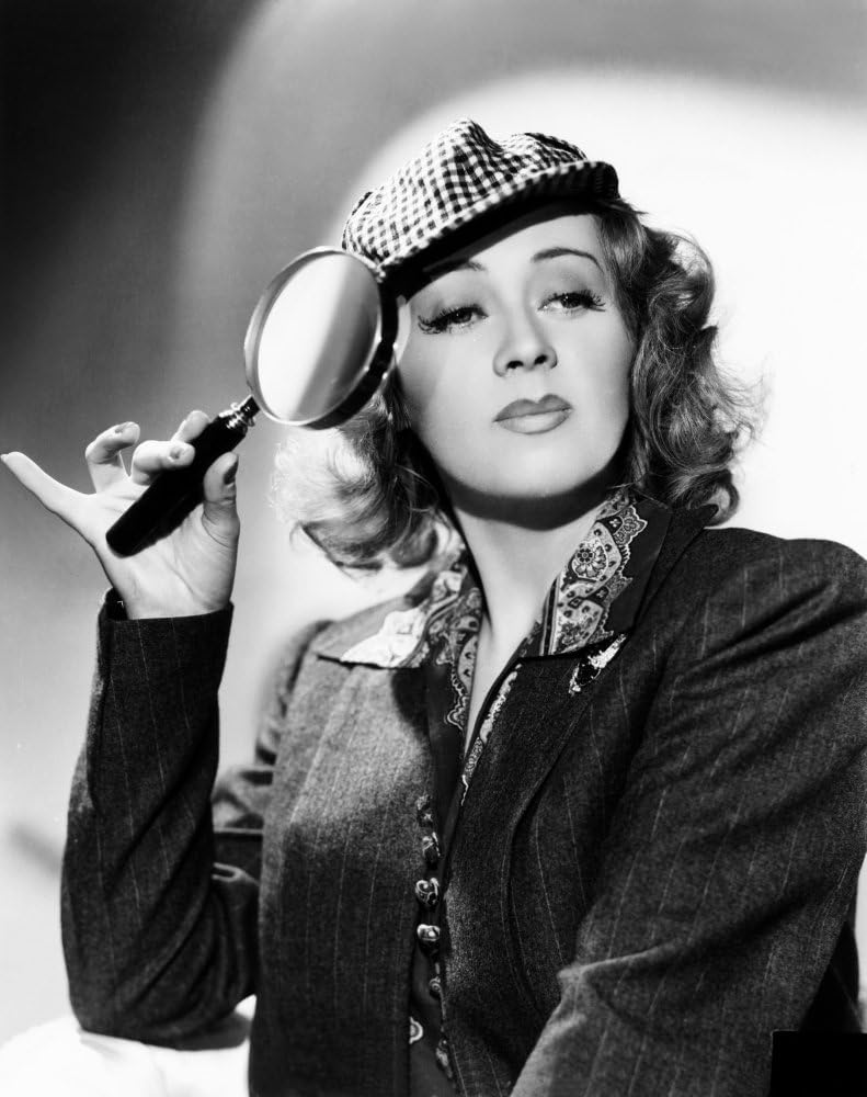 Joan Blondell puts on the detective hat towards the end of "The Amazing Mr. Williams"