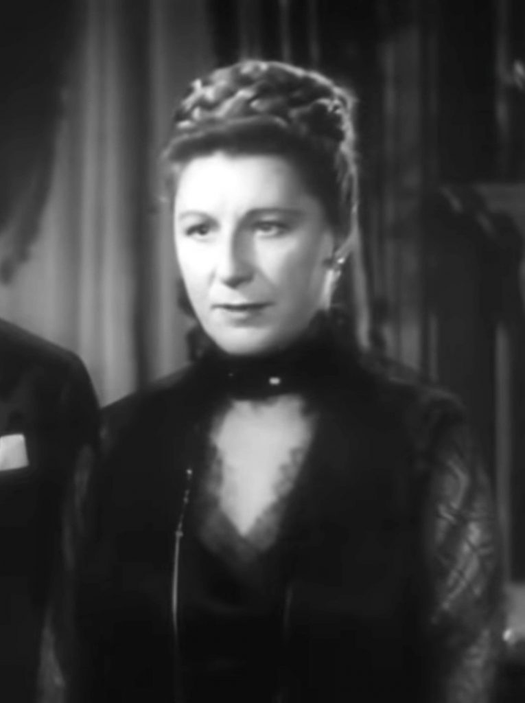 Judith Anderson as the mean, controlling aunt - and murder victim - Mrs. Ivers