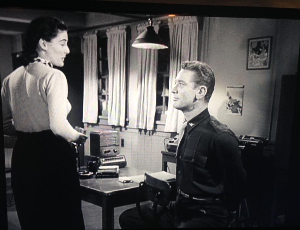 Margaret Sheridan  as Nikki Nicholson, Kenneth Tobey as Captain Patrick Hendry