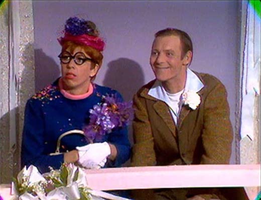 Carol Burnett and Larry Hovis in 'The Marriage Game'