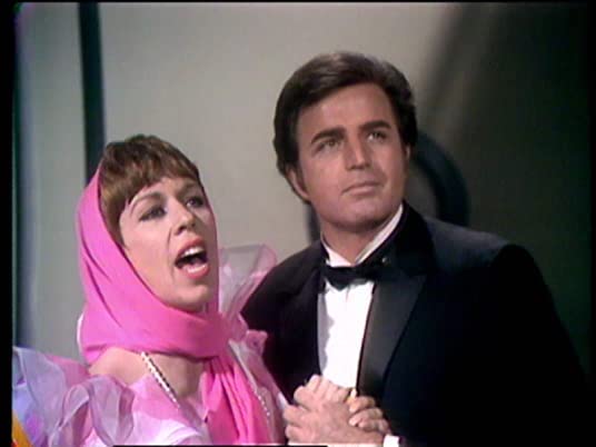 Chita Rivera and Vince Edwards help Carol Burnett spoof "distinguished women's movies" in "To Each Her Own Tears"